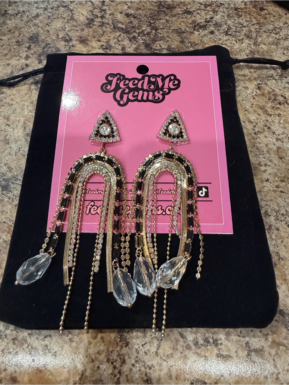 Feed Me Gems Cleo Heist Queen